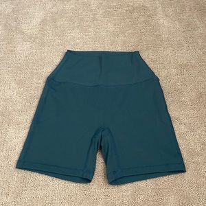 Set active biker shorts